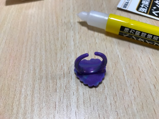 ダイソー 不器用な私にもできた ペンタイプの接着剤で思い出の品もリペア Babydot ベイビードット ダイソー 不器用な私にもできた ペンタイプの接着剤で思い出の品もリペア Babydot ベイビードット