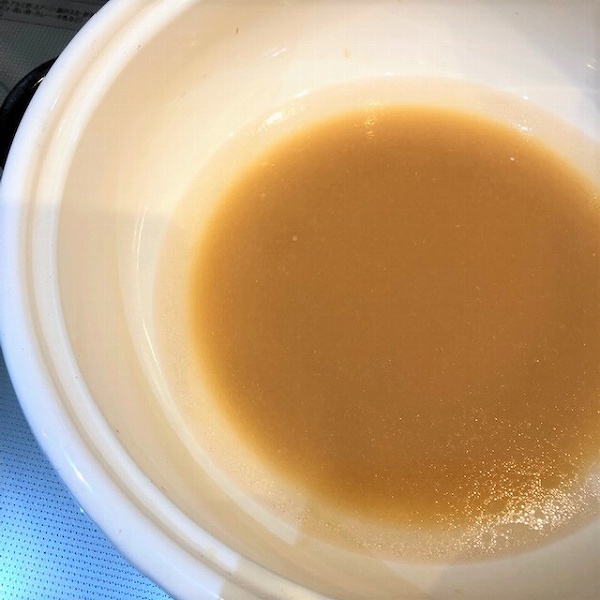 鍋の素なので水で薄めて利用