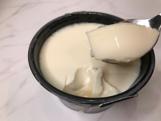 ずっしりと感じる杏仁豆腐はボリューミーでした。