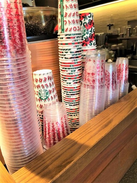 カップもクリスマス仕様だよ！