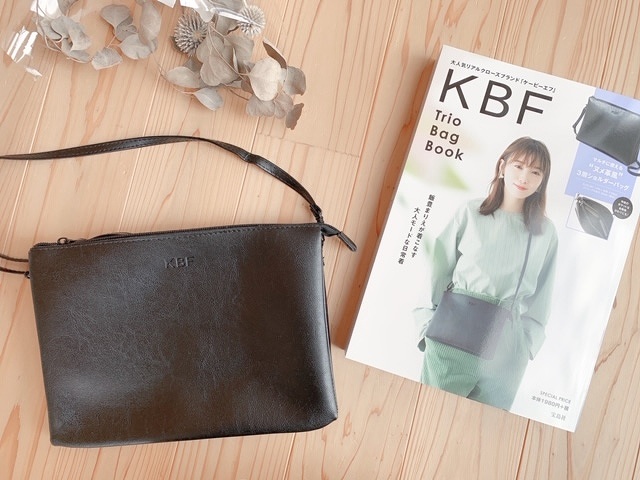 KBF Trio Bag Book”ヌメ皮風”3層ショルダーバッグ