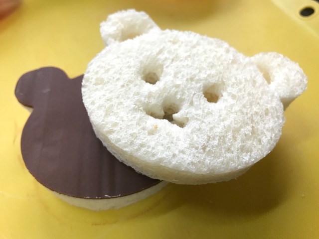 チョコレートスライスをサンドしてみました！