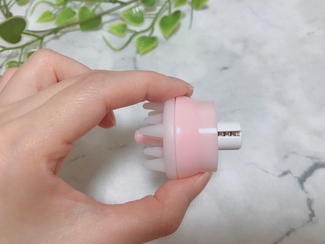 頭皮もスッキリ セリアで見つけた 自宅で簡単にヘッドスパ Babydot ベイビードット