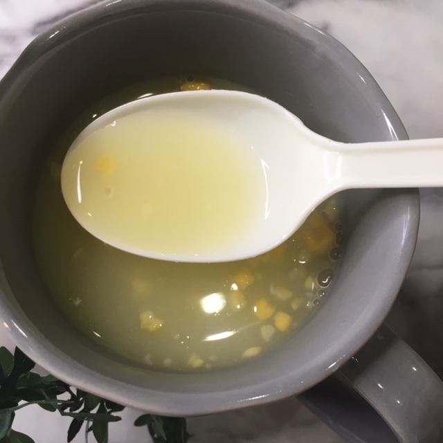オニオンの風味とコーンの甘みがあります。