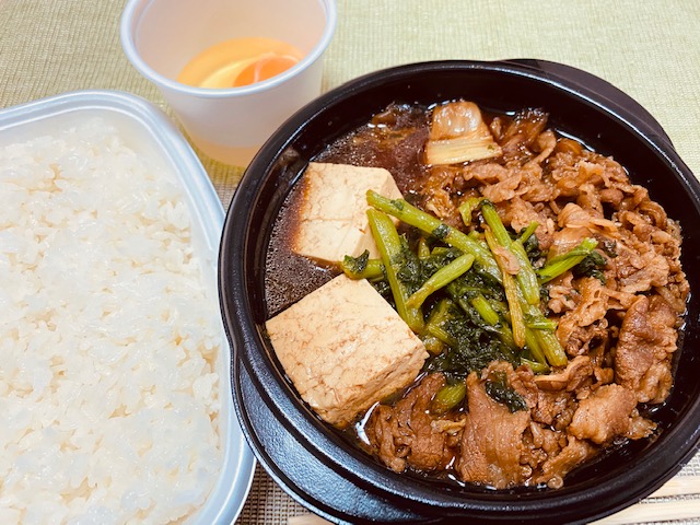 特すき焼き弁当は大ボリュームのお肉2倍！