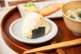 かさましポップコーンおにぎり