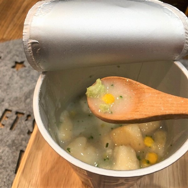 一口食べると、ブロッコリーの優しい味が口いっぱいに広がりスープ全体をまとめてくれています！