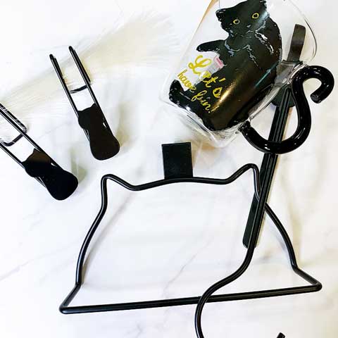 Meow ミャオ シリーズや他にもかわいい黒ネコちゃんたちがダイソーで飼い主さんを探してますよ Babydot ベイビードット