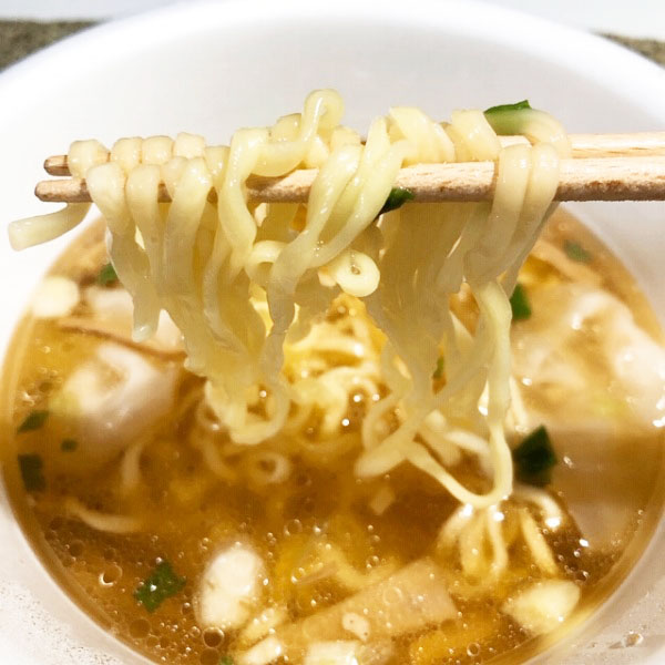 麺はコシがしっかりしており、食べごたえ十分