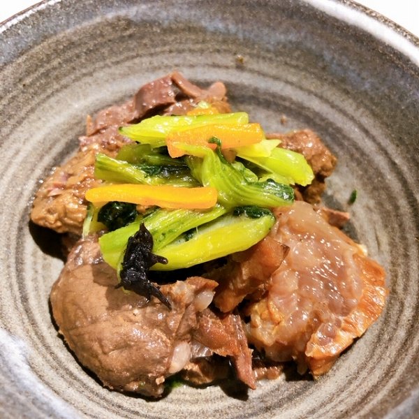 やわらか仕立て 鯨肉の旨煮の缶詰　香味塩味