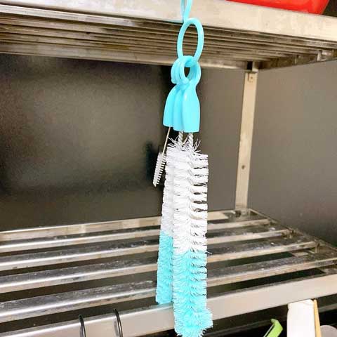 3つのサイズがとっても便利！注ぎ口ブラシ