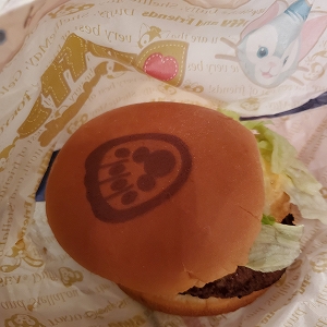 ベーコンエッグチーズバーガー