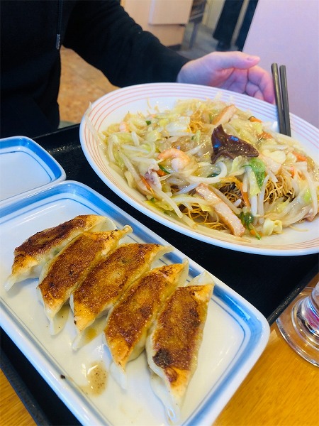 餃子と皿うどん