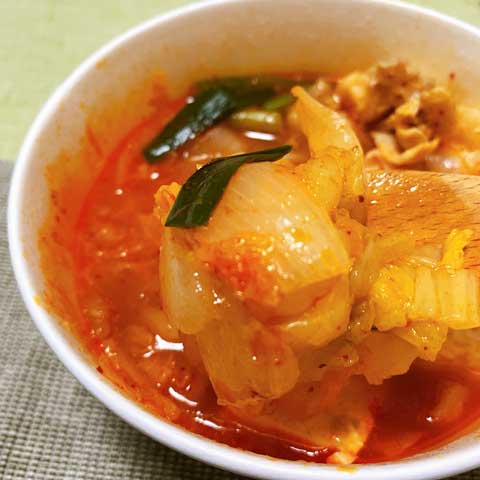 白菜は食感も残したままギリギリまでスープを吸った感じが絶妙！