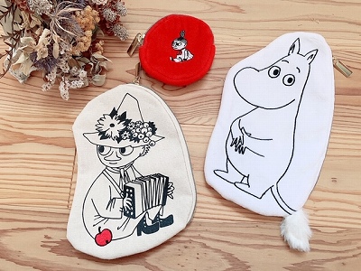 特別付録「MOOMIN 春のハッピーポーチ3点セット」