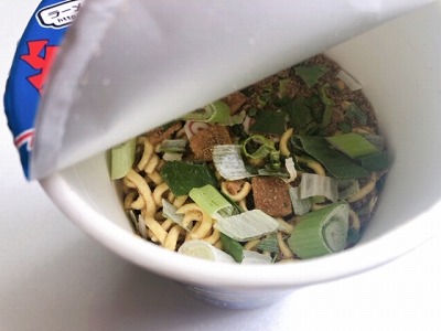 ゴツめのカップ麺