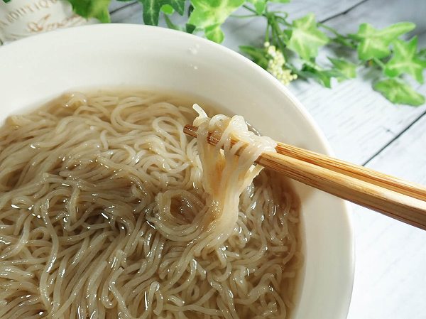 ノンフライの細麺