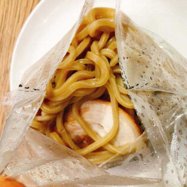 セブンイレブン「とみ田 冷凍つけ麺」