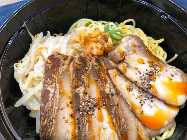 冷しチャーシュー麺