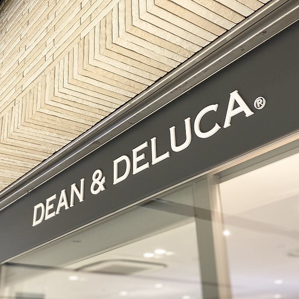 待ってました…今年の限定カラーは？！DEAN & DELUCA大人気バッグ！なくなり次第終了です！