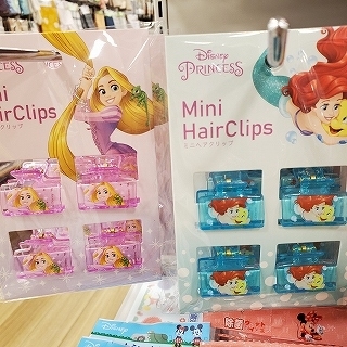 ディズニーのヘアクリップ こんなにかわいいのにセリアだと4個で驚きの100円 Babydot ベイビードット