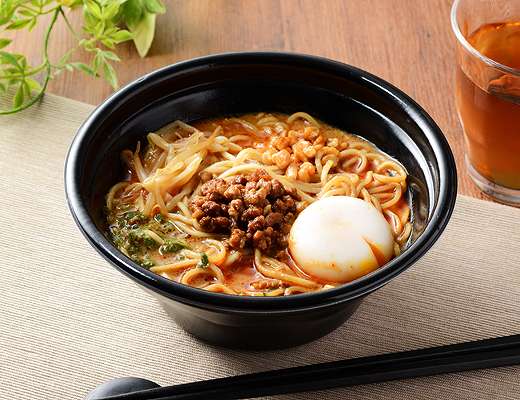 つじ田監修　痺れる辛さ　担々麺