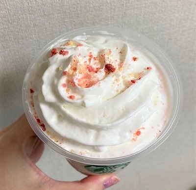 ふわりベリーフラペチーノ