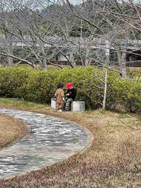 【スザンヌの妹マーガリンの子育てブログ】人も町も最高な津奈木町、海が見える廃校を活かした津奈木オイスターバルにいってきたよ！