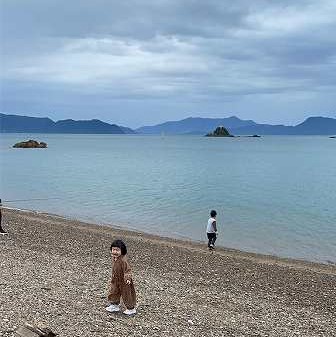 【スザンヌの妹マーガリンの子育てブログ】人も町も最高な津奈木町、海が見える廃校を活かした津奈木オイスターバルにいってきたよ！