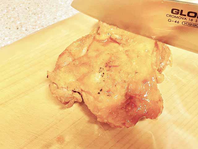 鶏モモ肉の照り焼きを切り分けるのに使ってみました！