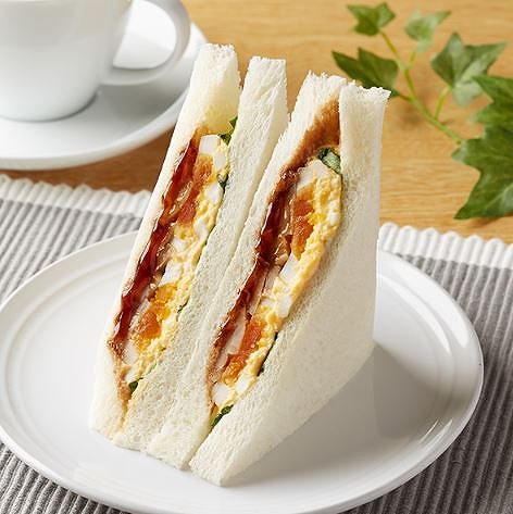 テリヤキチキンとたまごのサンド