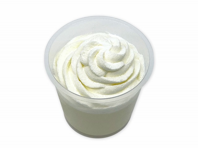 ホイップクリームのミルクプリン