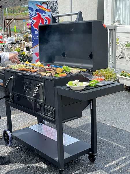 お肉もすぐ焼けるし、とても使いやすかったので本当に買ってよかった