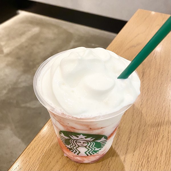 ホイップクリームたっぷり