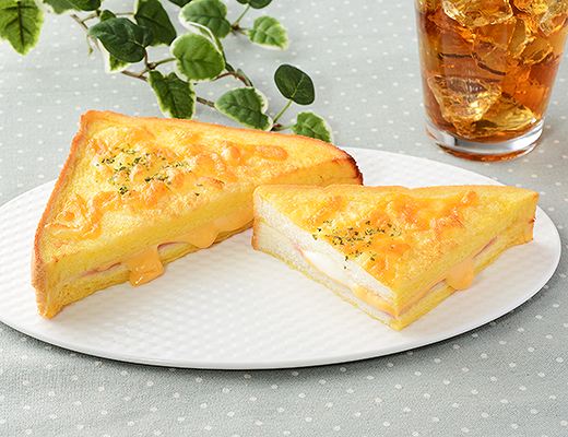 フレンチトースト　ハムチーズ