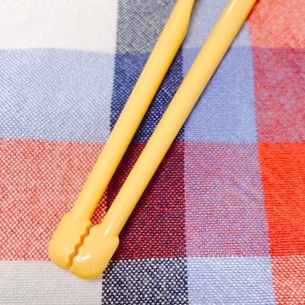 食材をつかむ部分には滑りにくい加工がされていて、食材をキャッチする部分も大きいので助かります。