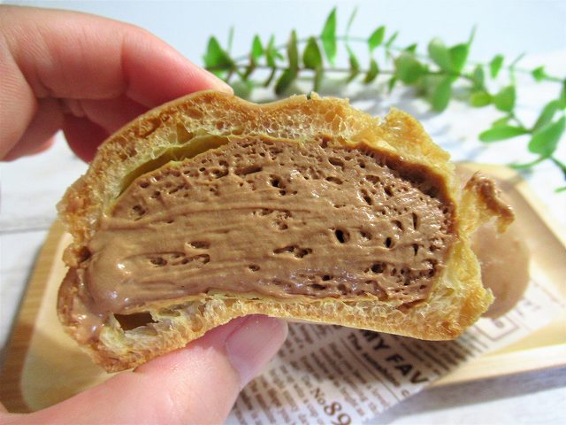 後味にはチョコのビターな苦みもほんのり感じます。
