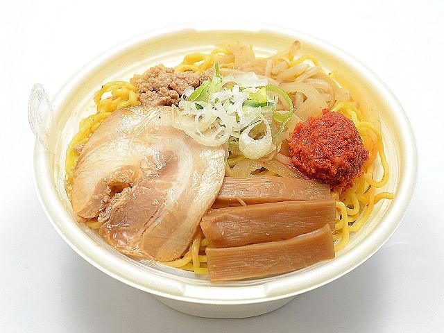 すみれ監修にんにく唐玉味噌ラーメン