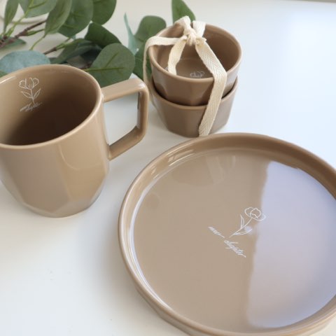 新作食器シリーズ