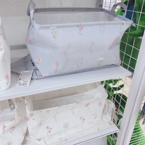 カラー