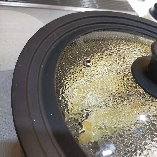 蒸気穴