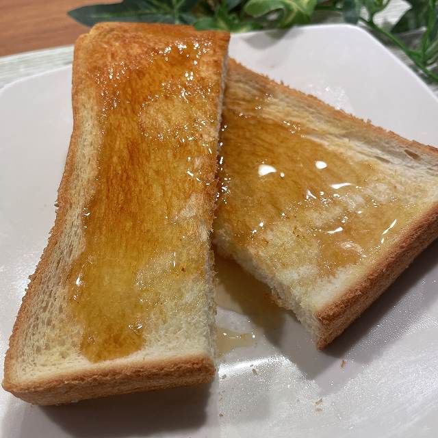 ケーキシロップ（メープル風味）　食パン