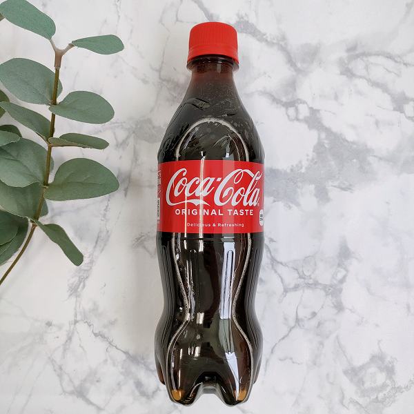 「コカ・コーラ 500ml」を買うと「コカ・コーラ リアルゴールドX／Y 各500ml」いずれか1個の無料引換券もらえる！