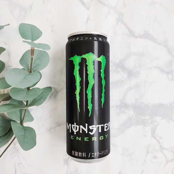 「モンスター 各種」いずれか1本買うと「モンスター 各種」に次回使える50円割引券もらえる！