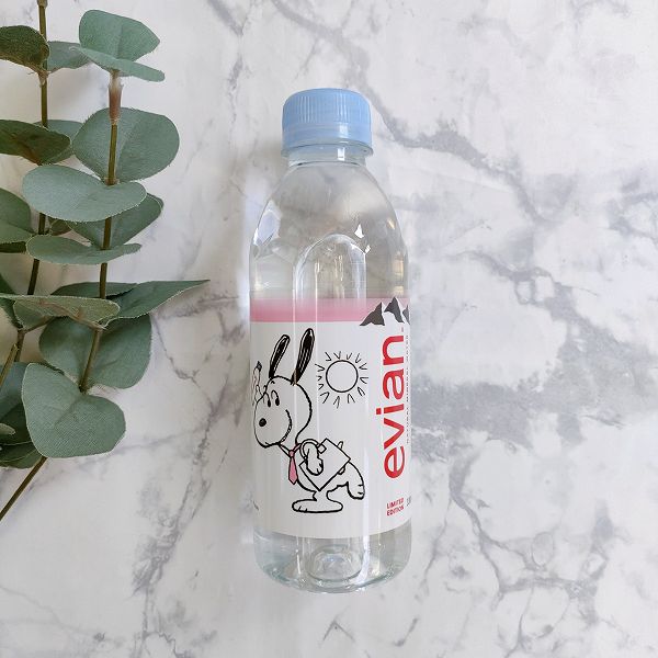 「伊藤園 エビアン 330ml」を買うと「伊藤園 健康ミネラルむぎ茶 670ml」の無料引換券が貰える！