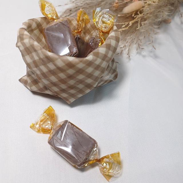 チョコ