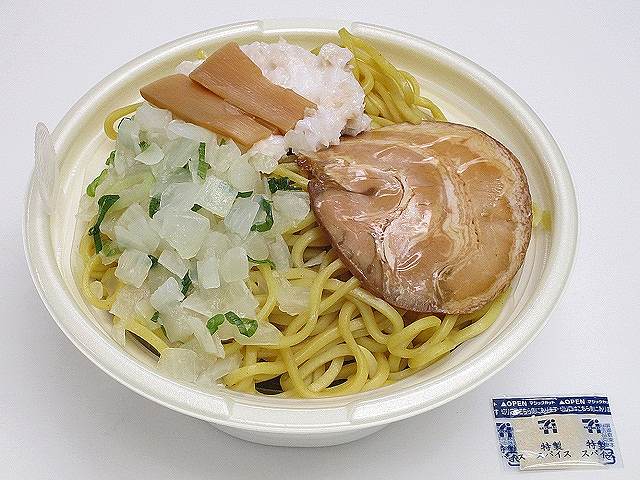 燕三条系　背脂醤油ラーメン