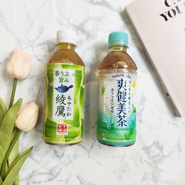 「コカ・コーラ　綾鷹／爽健美茶　各300ml」いずれか1個を買うと「コカ・コーラ　綾鷹／爽健美茶　各300ml」いずれか1個との無料引換券がもらえる！