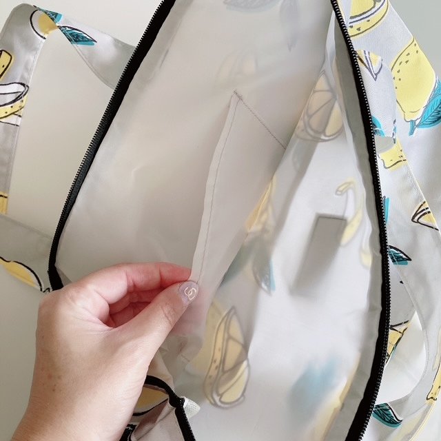 内側ポケット