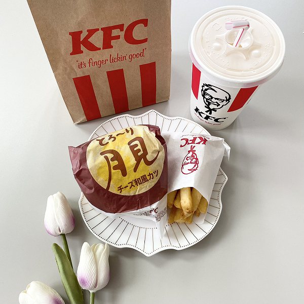 とろ～り月見チーズ和風カツバーガーセット